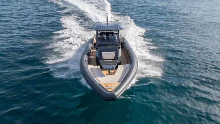 US-Powerboats-Listing-on-YachtWay-54