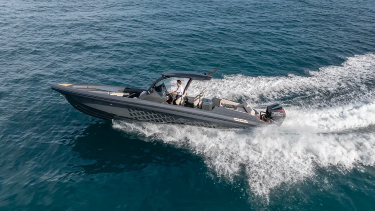US-Powerboats-Listing-on-YachtWay-57