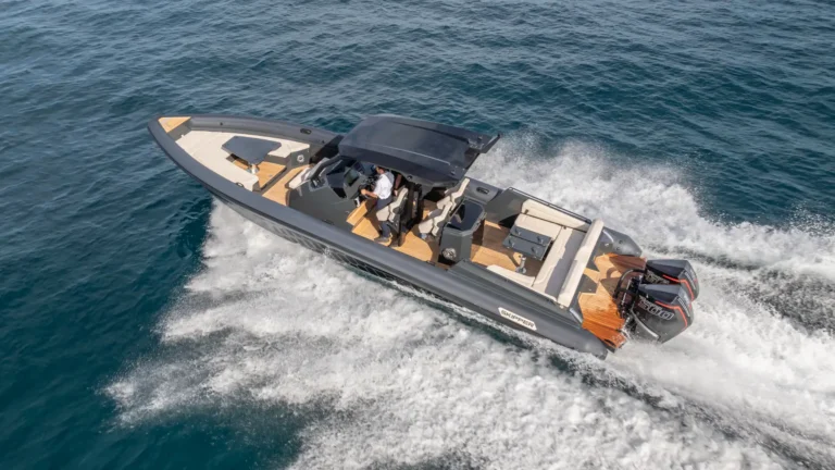 US-Powerboats-Listing-on-YachtWay-59